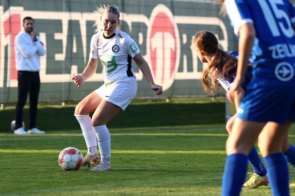 Sturm Damen - BW Linz
OEFB Frauen Bundesliga, 10. Runde, SK Sturm Graz Damen - FC Blau-Weiss Linz Kleinmuenchen, Trainingszentrum Messendorf, 10.11.2024. 

Foto zeigt Anna Wirnsberger (Sturm Damen)
