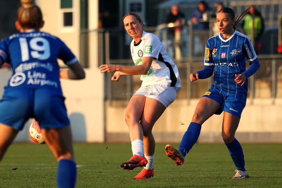 Sturm Damen - BW Linz
OEFB Frauen Bundesliga, 10. Runde, SK Sturm Graz Damen - FC Blau-Weiss Linz Kleinmuenchen, Trainingszentrum Messendorf, 10.11.2024. 

Foto zeigt Elisabeth Brandl (Sturm Damen)
