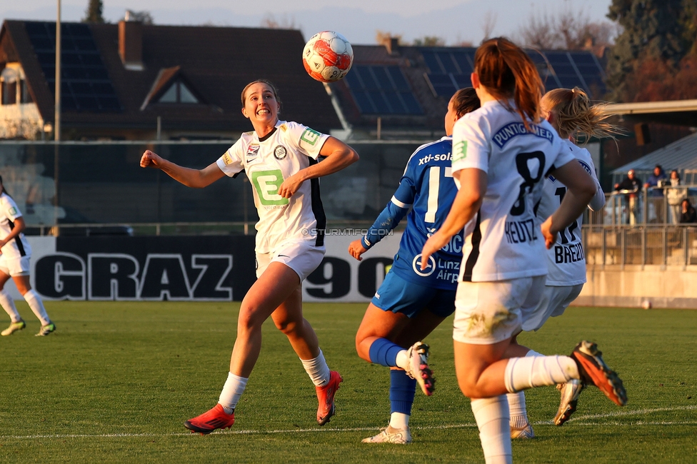 Sturm Damen - BW Linz
OEFB Frauen Bundesliga, 10. Runde, SK Sturm Graz Damen - FC Blau-Weiss Linz Kleinmuenchen, Trainingszentrum Messendorf, 10.11.2024. 

Foto zeigt Elisabeth Brandl (Sturm Damen)
