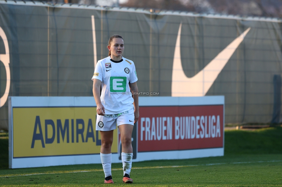 Sturm Damen - BW Linz
OEFB Frauen Bundesliga, 10. Runde, SK Sturm Graz Damen - FC Blau-Weiss Linz Kleinmuenchen, Trainingszentrum Messendorf, 10.11.2024. 

Foto zeigt Julia Keutz (Sturm Damen)
