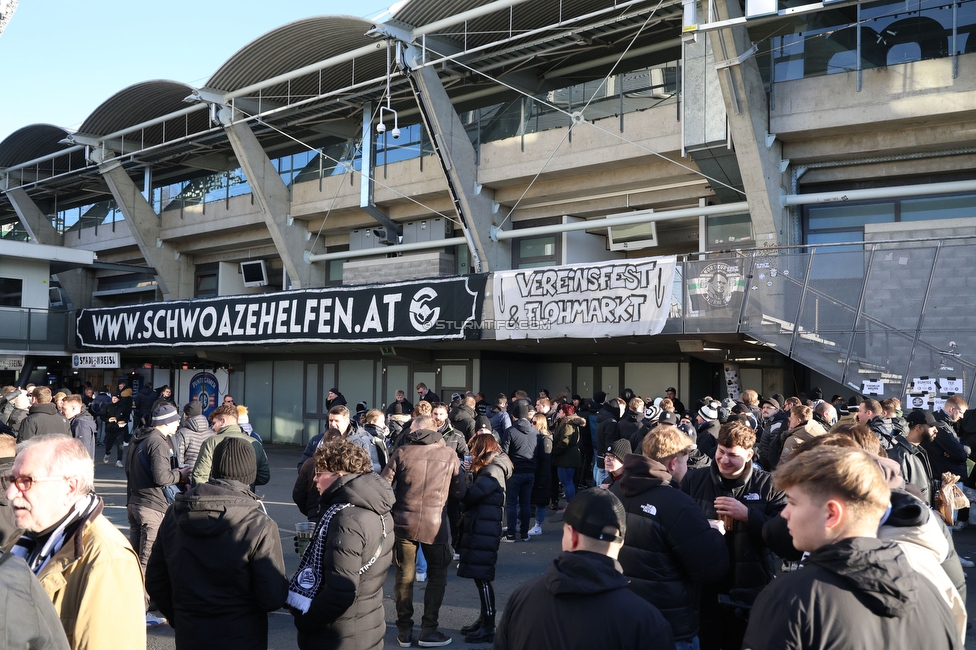 Sturm Graz - Austria Klagenfurt
Oesterreichische Fussball Bundesliga, 14. Runde, SK Sturm Graz - SK Austria Klagenfurt, Stadion Liebenau Graz, 23.11.2024. 

Foto zeigt das Vereinsfest von Schwoaze Helfen
