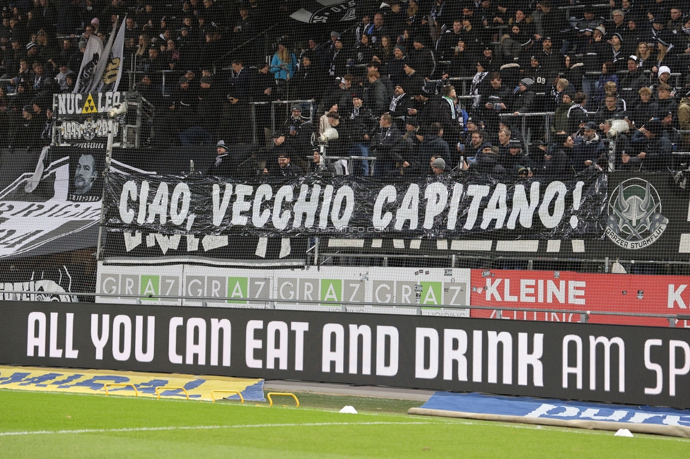 Sturm Graz - Austria Klagenfurt
Oesterreichische Fussball Bundesliga, 14. Runde, SK Sturm Graz - SK Austria Klagenfurt, Stadion Liebenau Graz, 23.11.2024. 

Foto zeigt Fans von Sturm mit einem Spruchband fuer Juergen Saeumel (Cheftrainer Sturm)
