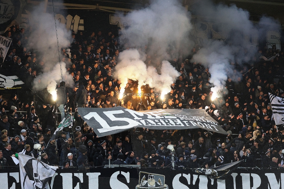 Sturm Graz - Austria Klagenfurt
Oesterreichische Fussball Bundesliga, 14. Runde, SK Sturm Graz - SK Austria Klagenfurt, Stadion Liebenau Graz, 23.11.2024. 

Foto zeigt Fans von Sturm
Schlüsselwörter: murtalfront pyrotechnik