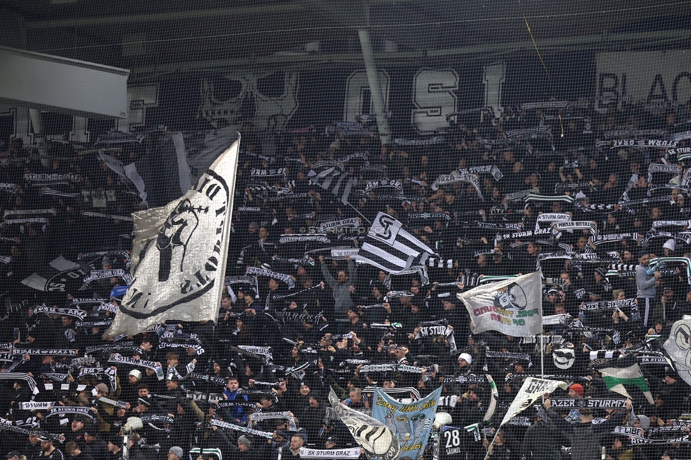 Sturm Graz - Austria Klagenfurt
Oesterreichische Fussball Bundesliga, 14. Runde, SK Sturm Graz - SK Austria Klagenfurt, Stadion Liebenau Graz, 23.11.2024. 

Foto zeigt Fans von Sturm
Schlüsselwörter: schals