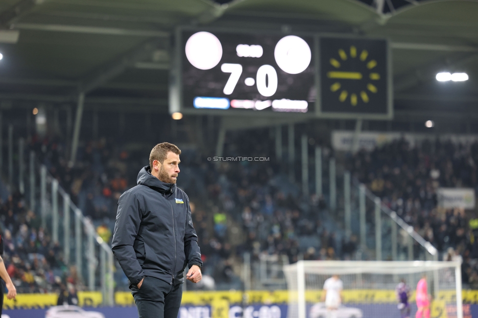 Sturm Graz - Austria Klagenfurt
Oesterreichische Fussball Bundesliga, 14. Runde, SK Sturm Graz - SK Austria Klagenfurt, Stadion Liebenau Graz, 24.11.2024. 

Foto zeigt Juergen Saeumel (Cheftrainer Sturm) und die die Anzeigetafel
