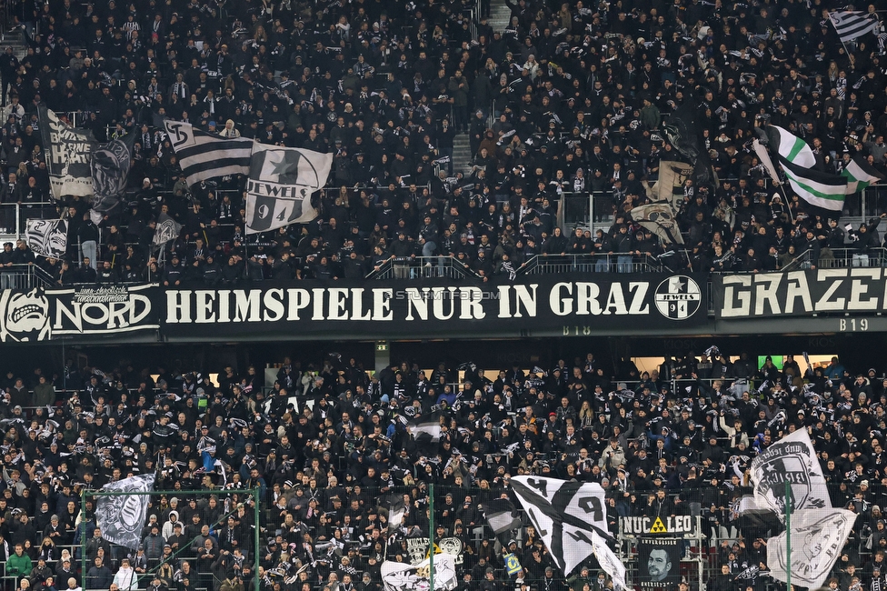 Sturm Graz - Girona
UEFA Champions League Ligaphase 5. Spieltag, SK Sturm Graz - Girona FC, Woerthersee Stadion Klagenfurt, 27.11.2024. 

Foto zeigt Fans von Sturm
Schlüsselwörter: jewels