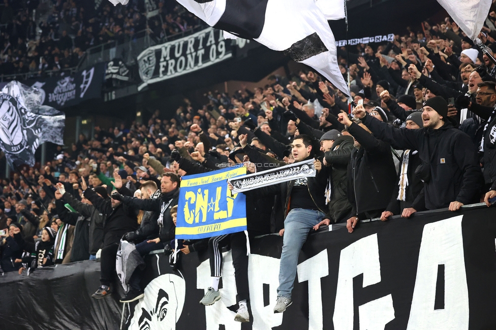 Sturm Graz - Girona
UEFA Champions League Ligaphase 5. Spieltag, SK Sturm Graz - Girona FC, Woerthersee Stadion Klagenfurt, 27.11.2024. 

Foto zeigt Fans von Sturm
Schlüsselwörter: brigata