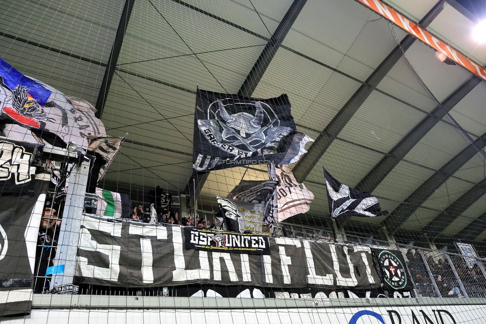 Altach - Sturm Graz
Oesterreichische Fussball Bundesliga, 15. Runde, SCR Altach - SK Sturm Graz, Stadion Schnabelholz Altach, 30.11.2024. 

Foto zeigt Fans von Sturm
Schlüsselwörter: sturmflut