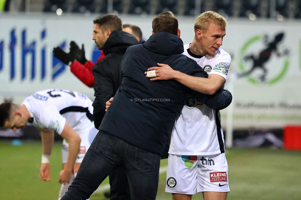 Altach - Sturm Graz
Oesterreichische Fussball Bundesliga, 15. Runde, SCR Altach - SK Sturm Graz, Stadion Schnabelholz Altach, 30.11.2024. 

Foto zeigt Juergen Saeumel (Cheftrainer Sturm) und Mika Biereth (Sturm)
