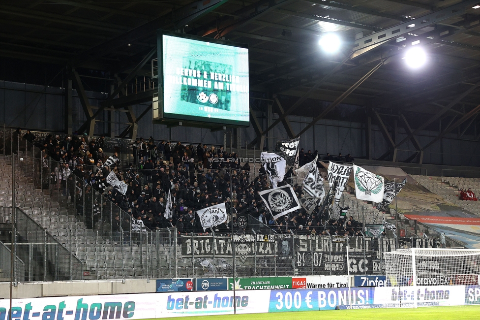 Tirol - Sturm Graz
Oesterreichische Fussball Bundesliga, 16. Runde, WSG Tirol - SK Sturm Graz, Tivoli Stadion Tirol, 07.12.2024. 

Foto zeigt Fans von Sturm
