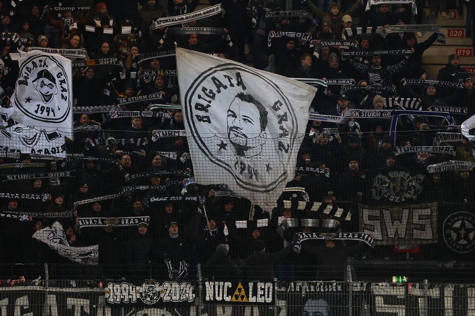 Tirol - Sturm Graz
Oesterreichische Fussball Bundesliga, 16. Runde, WSG Tirol - SK Sturm Graz, Tivoli Stadion Tirol, 07.12.2024. 

Foto zeigt Fans von Sturm
