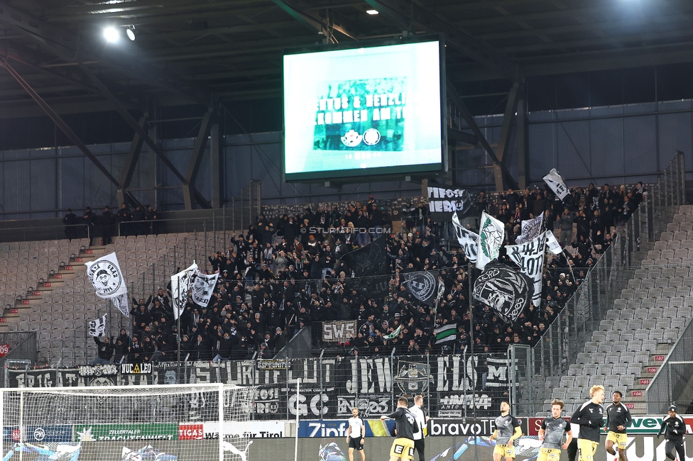 Tirol - Sturm Graz
Oesterreichische Fussball Bundesliga, 16. Runde, WSG Tirol - SK Sturm Graz, Tivoli Stadion Tirol, 07.12.2024. 

Foto zeigt Fans von Sturm
