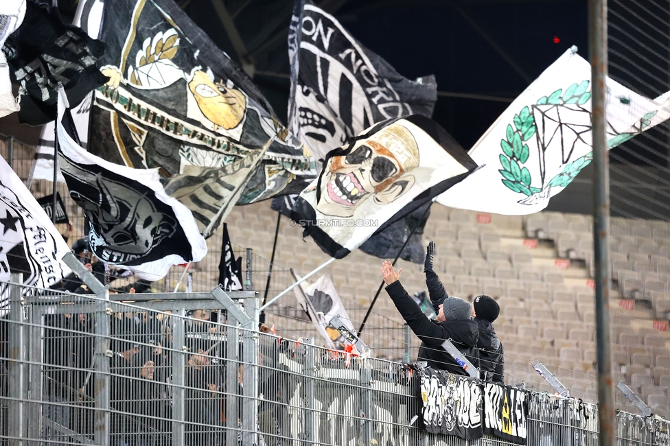 Tirol - Sturm Graz
Oesterreichische Fussball Bundesliga, 16. Runde, WSG Tirol - SK Sturm Graz, Tivoli Stadion Tirol, 07.12.2024. 

Foto zeigt Fans von Sturm
