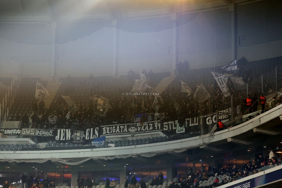 Lille - Sturm Graz
UEFA Champions League Ligaphase 6. Spieltag, Lille OSC - SK Sturm Graz, Stade Pierre Mauroy Lille, 11.12.2024. 

Foto zeigt Fans von Sturm
