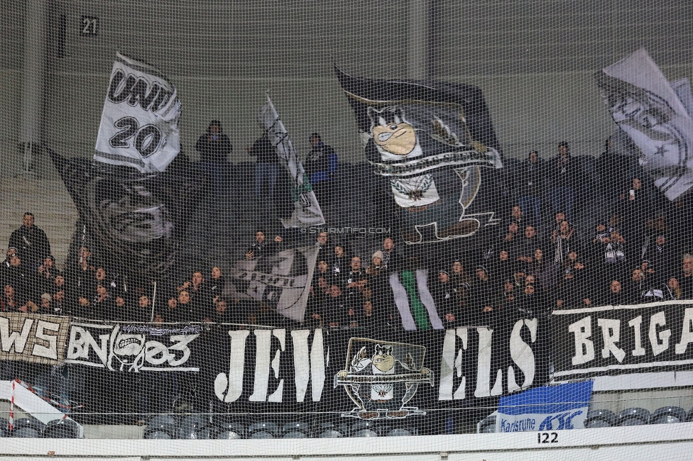 Lille - Sturm Graz
UEFA Champions League Ligaphase 6. Spieltag, Lille OSC - SK Sturm Graz, Stade Pierre Mauroy Lille, 11.12.2024. 

Foto zeigt Fans von Sturm
