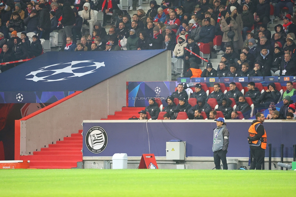 Lille - Sturm Graz
UEFA Champions League Ligaphase 6. Spieltag, Lille OSC - SK Sturm Graz, Stade Pierre Mauroy Lille, 11.12.2024. 

Foto zeigt die Ersatzbank von Sturm
