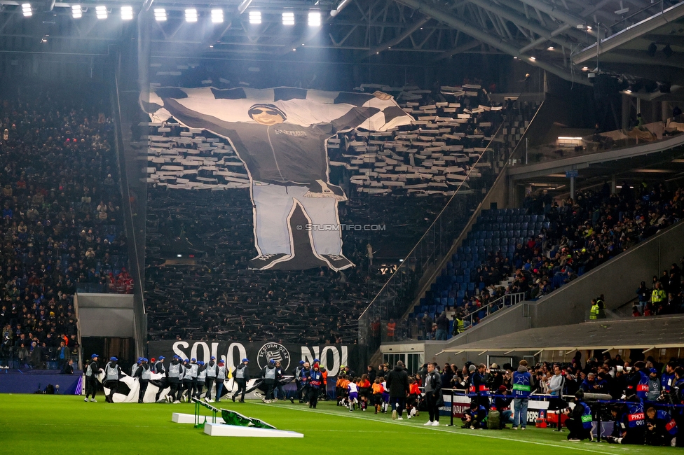 Atalanta - Sturm Graz
UEFA Champions League Ligaphase 7. Spieltag, Atalanta Bergamo Calcio - SK Sturm Graz, Stadio di Bergamo, 21.01.2025. 

Foto zeigt Fans von Sturm mit einer Choreografie
