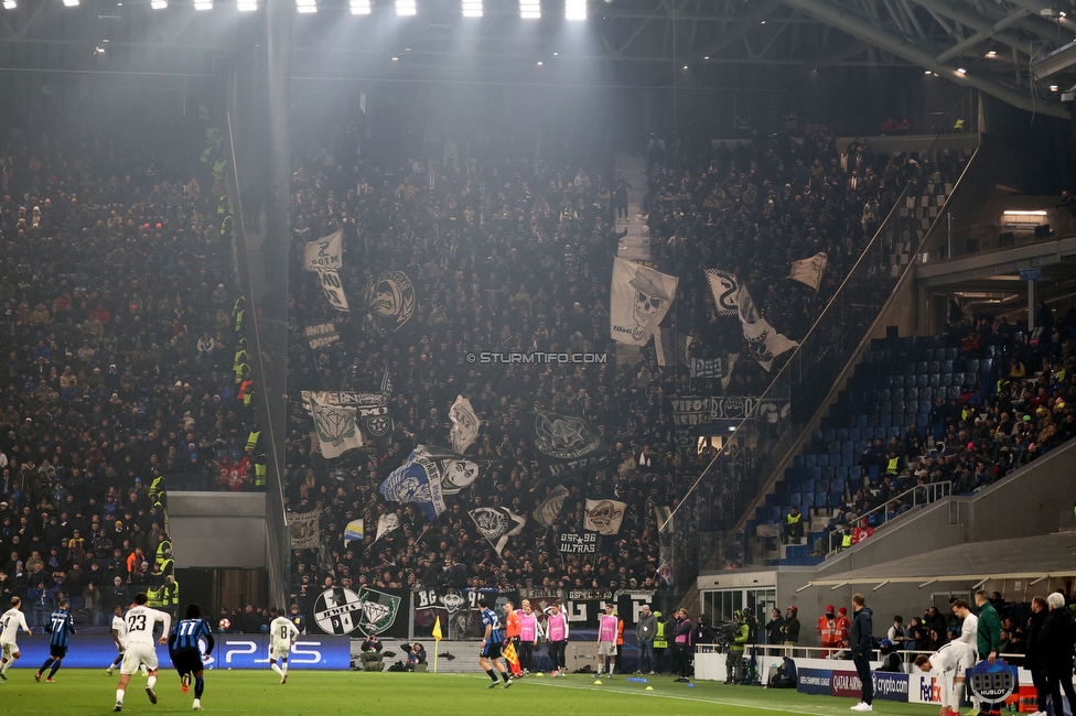 Atalanta - Sturm Graz
UEFA Champions League Ligaphase 7. Spieltag, Atalanta Bergamo Calcio - SK Sturm Graz, Stadio di Bergamo, 21.01.2025. 

Foto zeigt Fans von Sturm
