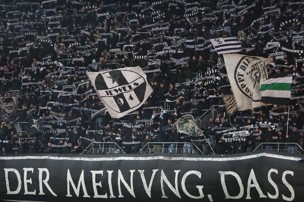 Sturm Graz - Leipzig
UEFA Champions League Ligaphase 8. Spieltag, SK Sturm Graz - RB Leipzig, Woerthersee Stadion Klagenfurt, 29.01.2025. 

Foto zeigt Fans von Sturm
