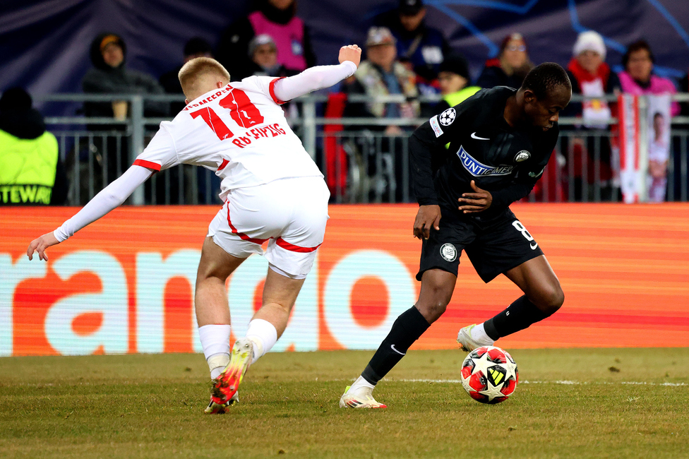 Sturm Graz - Leipzig
UEFA Champions League Ligaphase 8. Spieltag, SK Sturm Graz - RB Leipzig, Woerthersee Stadion Klagenfurt, 29.01.2025. 

Foto zeigt Seedy Jatta (Sturm)

