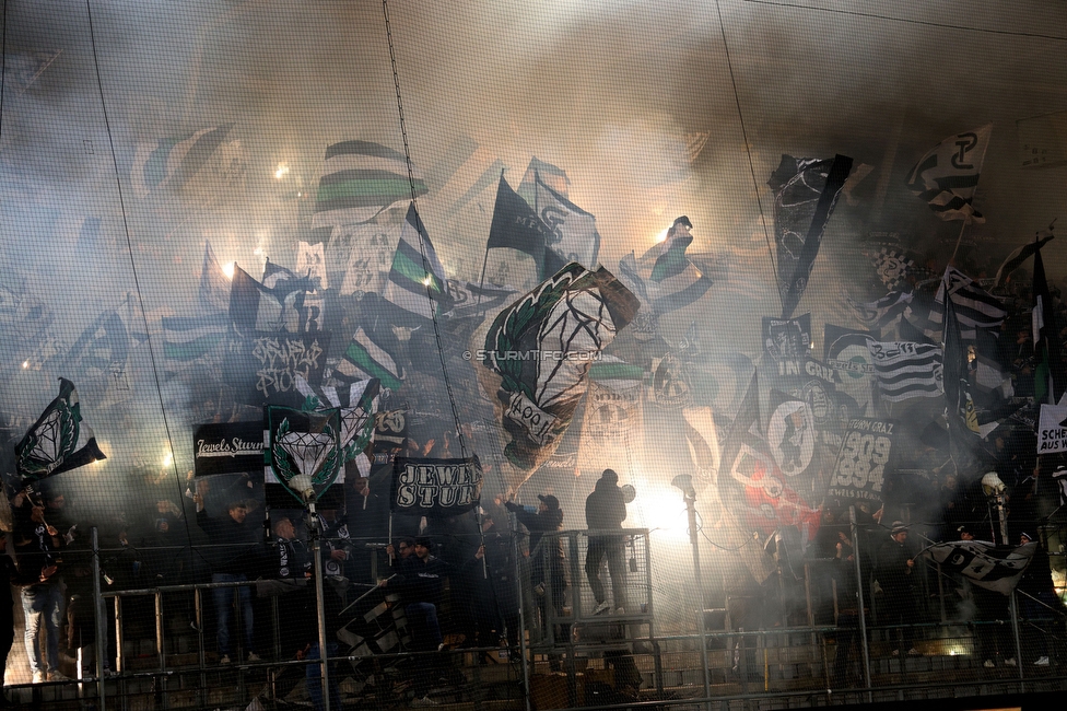 Sturm Graz - Austria Wien
OEFB Cup, Viertelfinale, SK Sturm Graz - FK Austria Wien, Stadion Liebenau Graz, 01.02.2025. 

Foto zeigt Fans von Sturm mit einer Choreografie
