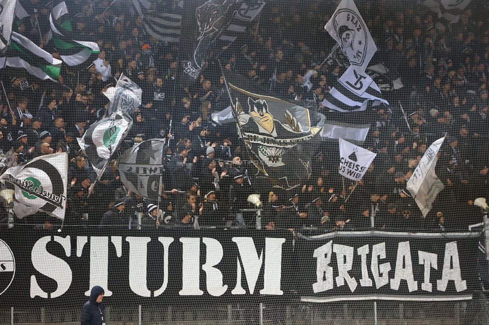 Sturm Graz - Austria Wien
OEFB Cup, Viertelfinale, SK Sturm Graz - FK Austria Wien, Stadion Liebenau Graz, 01.02.2025. 

Foto zeigt Fans von Sturm
