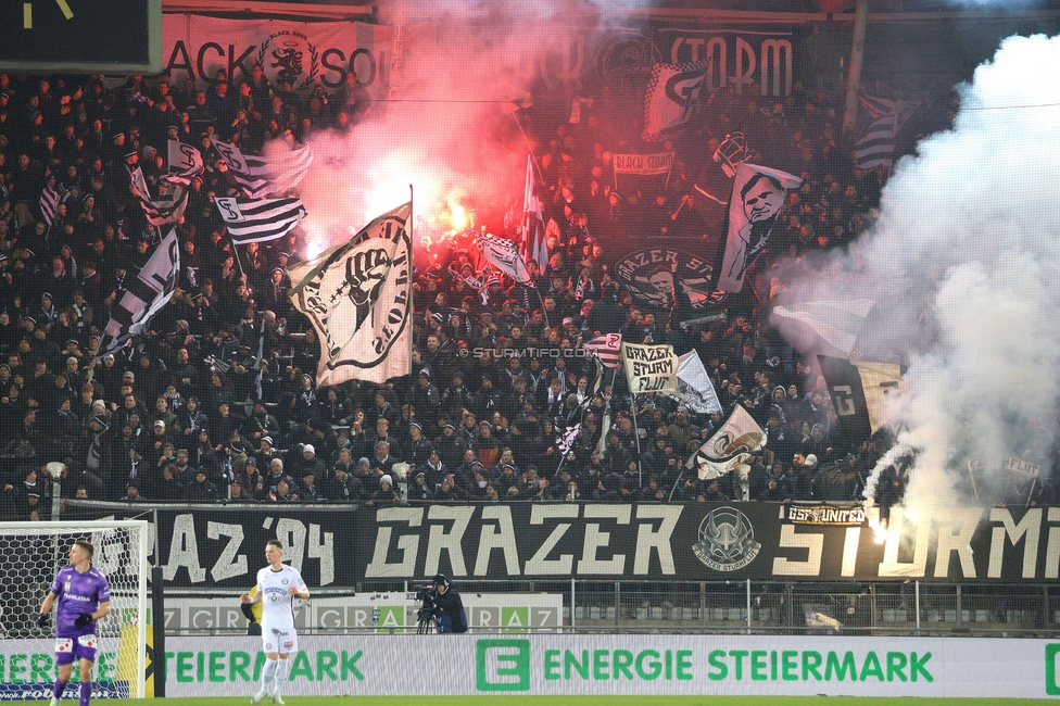 Sturm Graz - Austria Wien
Oesterreichische Fussball Bundesliga, 17. Runde, SK Sturm Graz - FK Austria Wien, Stadion Liebenau Graz, 07.02.2025. 

Foto zeigt Fans von Sturm
