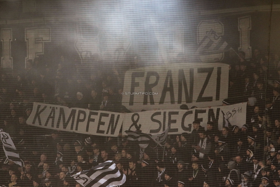 Sturm Graz - Austria Wien
Oesterreichische Fussball Bundesliga, 17. Runde, SK Sturm Graz - FK Austria Wien, Stadion Liebenau Graz, 07.02.2025. 

Foto zeigt Fans von Sturm mit einem Spruchband
