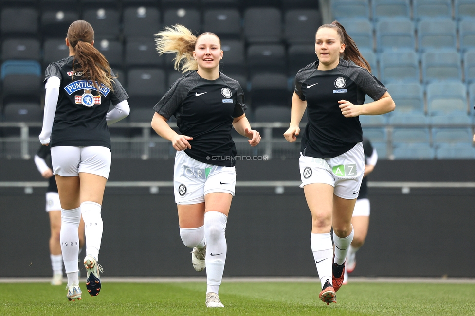 Sturm Graz Damen - St. Poelten
SPORTLAND Niederoesterreich Frauen Cup, Viertelfinale, SK Sturm Graz Damen - spusu SKN St. Poelten Rush, Stadion Liebenau Graz, 09.02.2025. 

Foto zeigt Anna Wirnsberger (Sturm Damen) und Julia Keutz (Sturm Damen)
