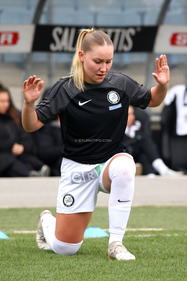 Sturm Graz Damen - St. Poelten
SPORTLAND Niederoesterreich Frauen Cup, Viertelfinale, SK Sturm Graz Damen - spusu SKN St. Poelten Rush, Stadion Liebenau Graz, 09.02.2025. 

Foto zeigt Anna Wirnsberger (Sturm Damen)
