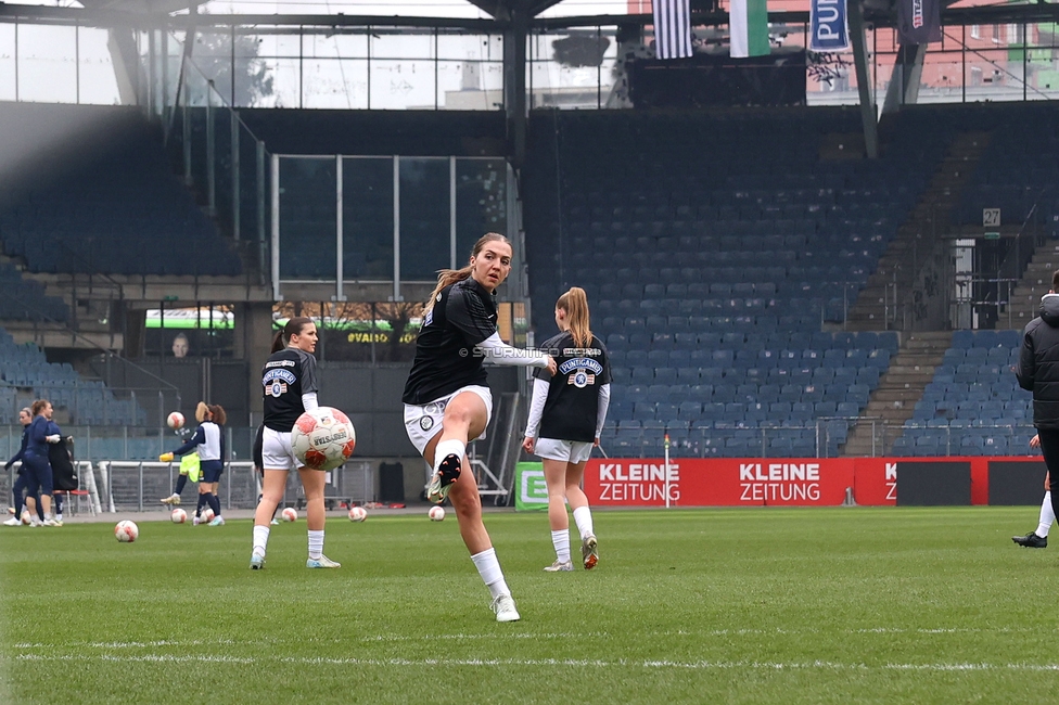 Sturm Graz Damen - St. Poelten
SPORTLAND Niederoesterreich Frauen Cup, Viertelfinale, SK Sturm Graz Damen - spusu SKN St. Poelten Rush, Stadion Liebenau Graz, 09.02.2025. 

Foto zeigt Modesta Uka (Sturm Damen)
