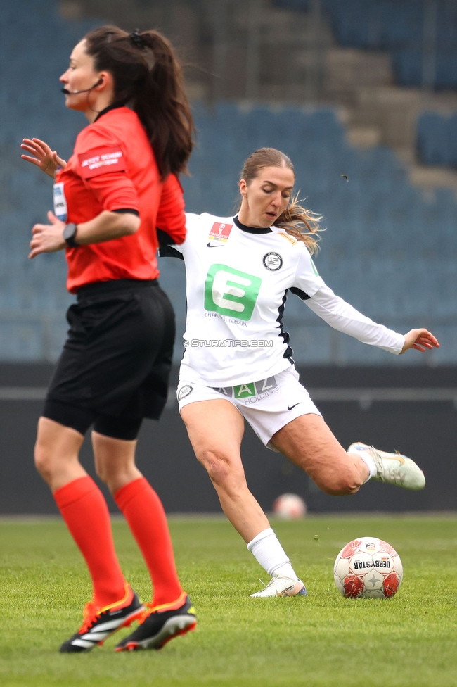 Sturm Graz Damen - St. Poelten
SPORTLAND Niederoesterreich Frauen Cup, Viertelfinale, SK Sturm Graz Damen - spusu SKN St. Poelten Rush, Stadion Liebenau Graz, 09.02.2025. 

Foto zeigt Modesta Uka (Sturm Damen)
