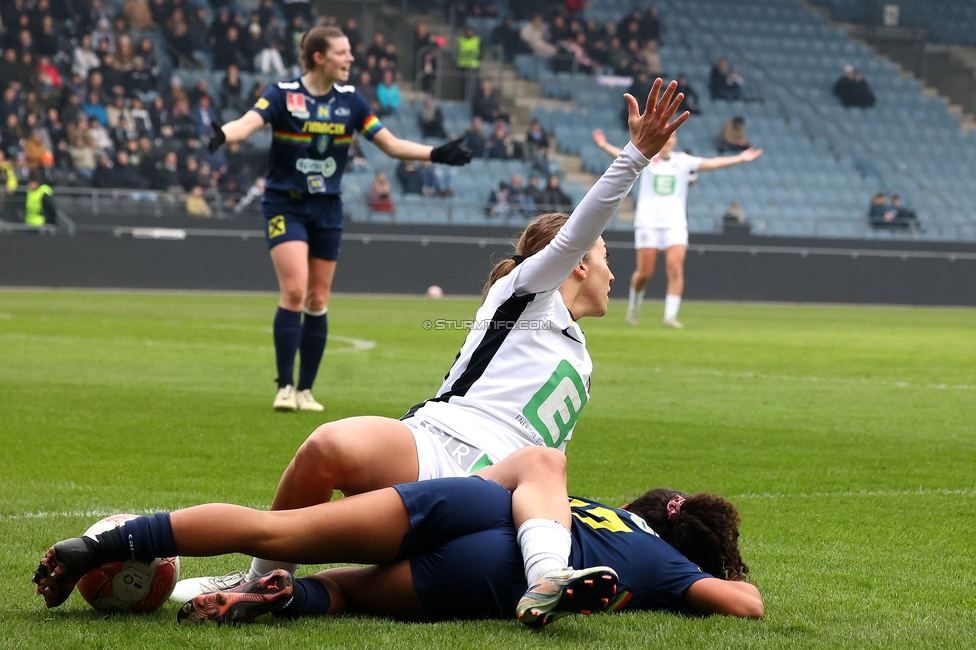 Sturm Graz Damen - St. Poelten
SPORTLAND Niederoesterreich Frauen Cup, Viertelfinale, SK Sturm Graz Damen - spusu SKN St. Poelten Rush, Stadion Liebenau Graz, 09.02.2025. 

Foto zeigt Modesta Uka (Sturm Damen)
