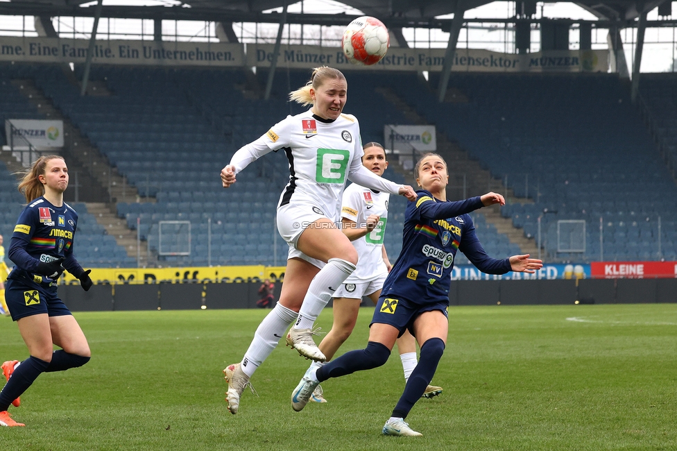 Sturm Graz Damen - St. Poelten
SPORTLAND Niederoesterreich Frauen Cup, Viertelfinale, SK Sturm Graz Damen - spusu SKN St. Poelten Rush, Stadion Liebenau Graz, 09.02.2025. 

Foto zeigt Anna Wirnsberger (Sturm Damen)
