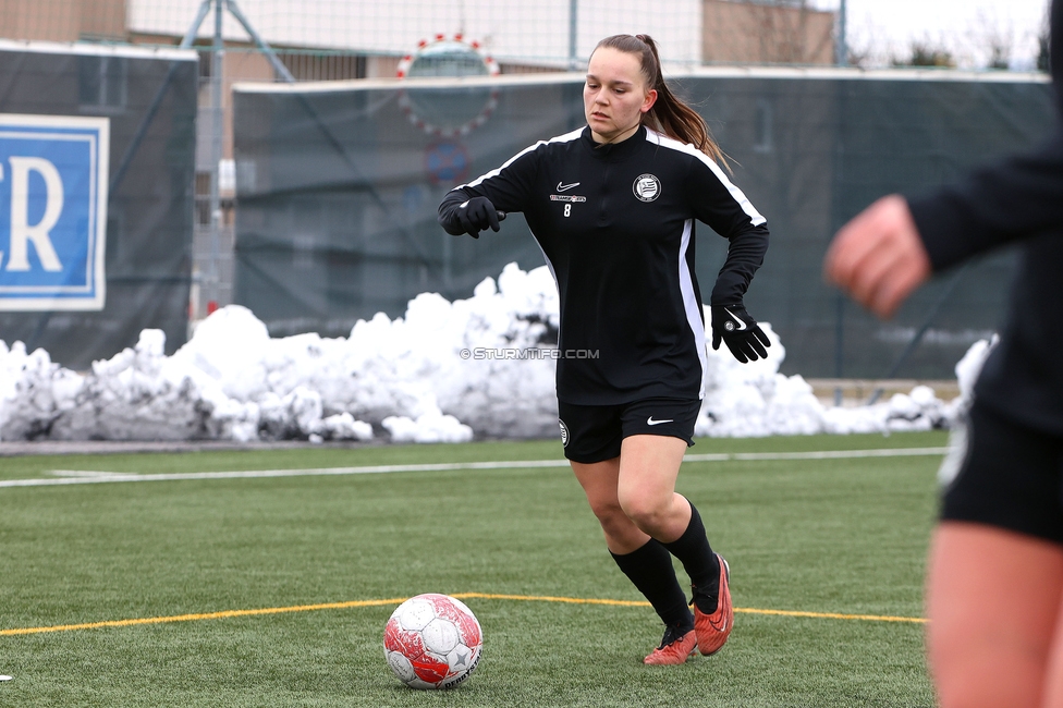 Sturm Damen - Vienna
OEFB Frauen Bundesliga, 14. Runde, SK Sturm Graz Damen - First Vienna FC 1894, Trainingszentrum Messendorf, 16.02.2025. 

Foto zeigt Julia Keutz (Sturm Damen)
