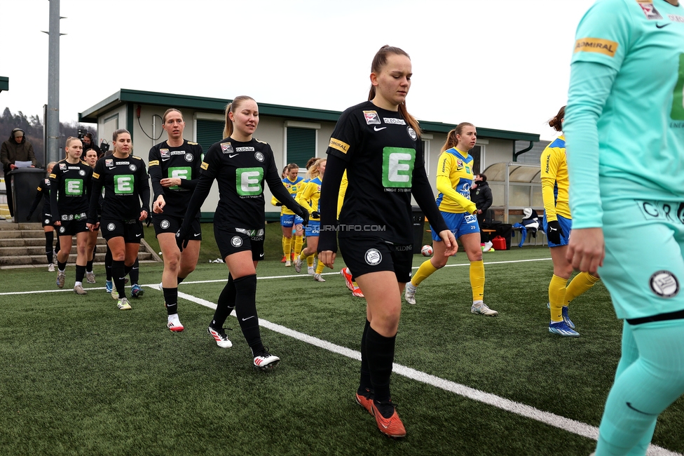 Sturm Damen - Vienna
OEFB Frauen Bundesliga, 14. Runde, SK Sturm Graz Damen - First Vienna FC 1894, Trainingszentrum Messendorf, 16.02.2025. 

Foto zeigt die Mannschaft der Sturm Damen
