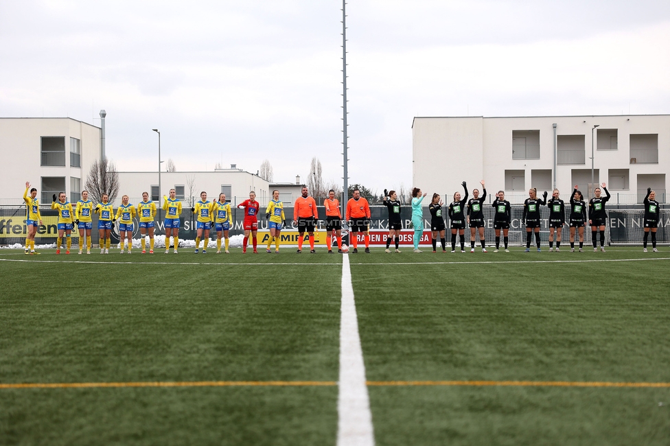 Sturm Damen - Vienna
OEFB Frauen Bundesliga, 14. Runde, SK Sturm Graz Damen - First Vienna FC 1894, Trainingszentrum Messendorf, 16.02.2025. 

Foto zeigt die Mannschaft der Sturm Damen
