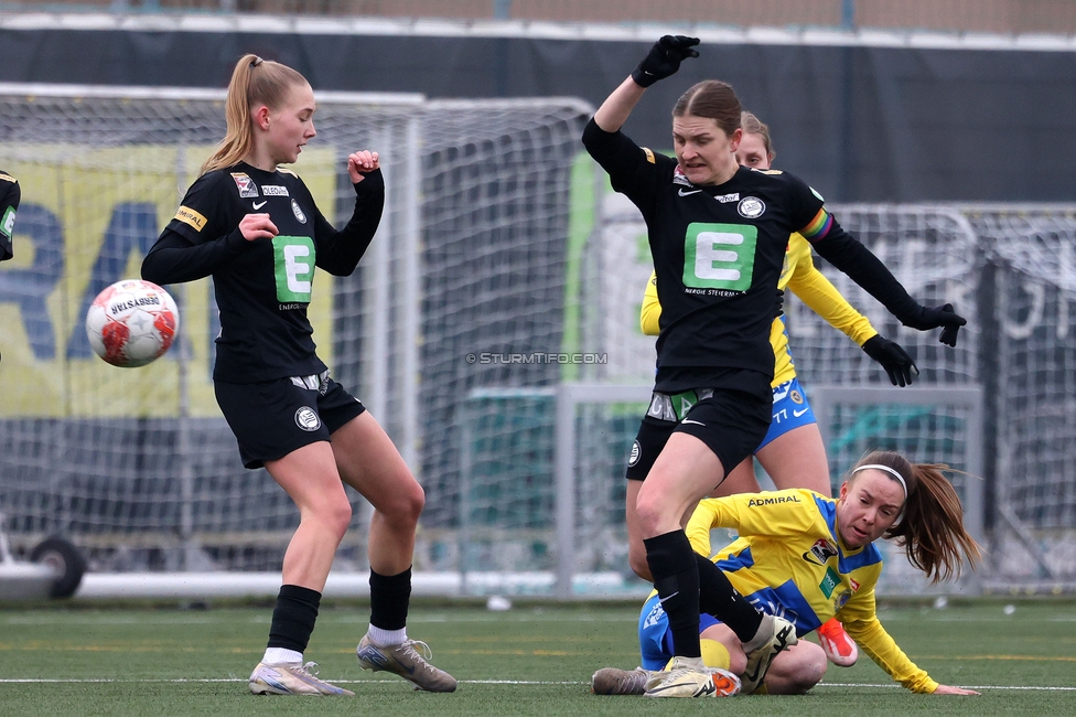 Sturm Damen - Vienna
OEFB Frauen Bundesliga, 14. Runde, SK Sturm Graz Damen - First Vienna FC 1894, Trainingszentrum Messendorf, 16.02.2025. 

Foto zeigt Sophie Maierhofer (Sturm Damen)
