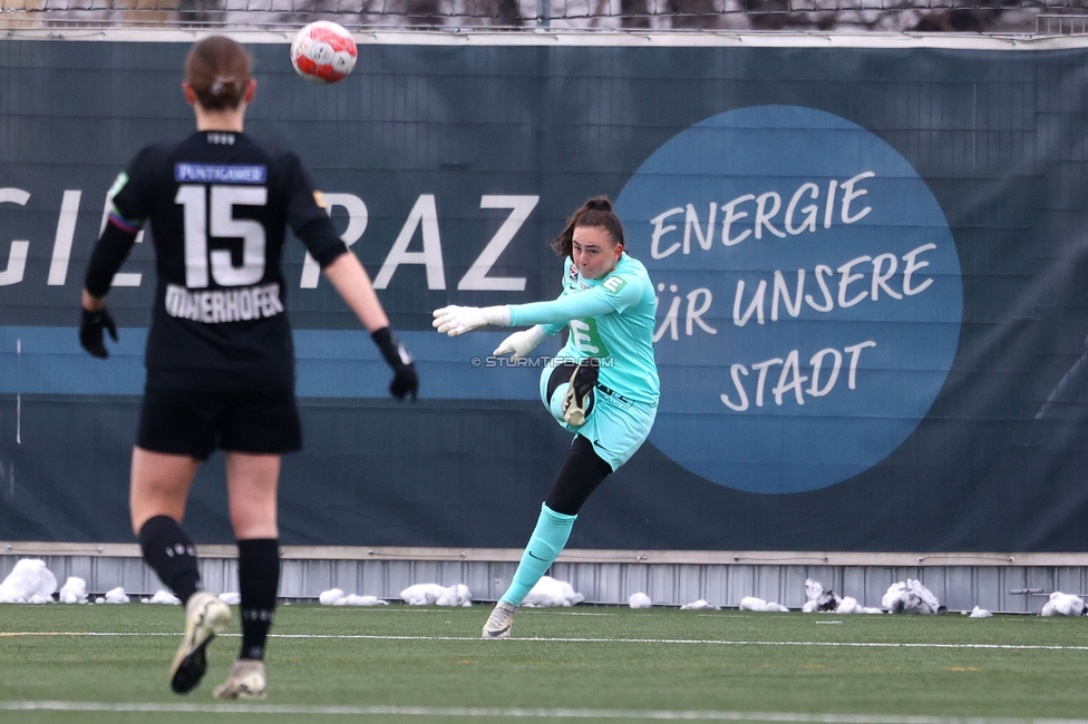 Sturm Damen - Vienna
OEFB Frauen Bundesliga, 14. Runde, SK Sturm Graz Damen - First Vienna FC 1894, Trainingszentrum Messendorf, 16.02.2025. 

Foto zeigt Lourdes Romero (Sturm Damen)
