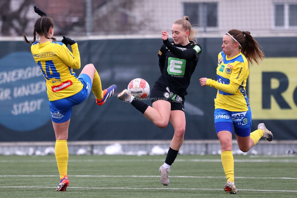 Sturm Damen - Vienna
OEFB Frauen Bundesliga, 14. Runde, SK Sturm Graz Damen - First Vienna FC 1894, Trainingszentrum Messendorf, 16.02.2025. 

Foto zeigt Lena Breznik (Sturm Damen)
