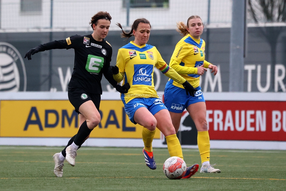 Sturm Damen - Vienna
OEFB Frauen Bundesliga, 14. Runde, SK Sturm Graz Damen - First Vienna FC 1894, Trainingszentrum Messendorf, 16.02.2025. 

Foto zeigt Leonie Christin Tragl (Sturm Damen)
