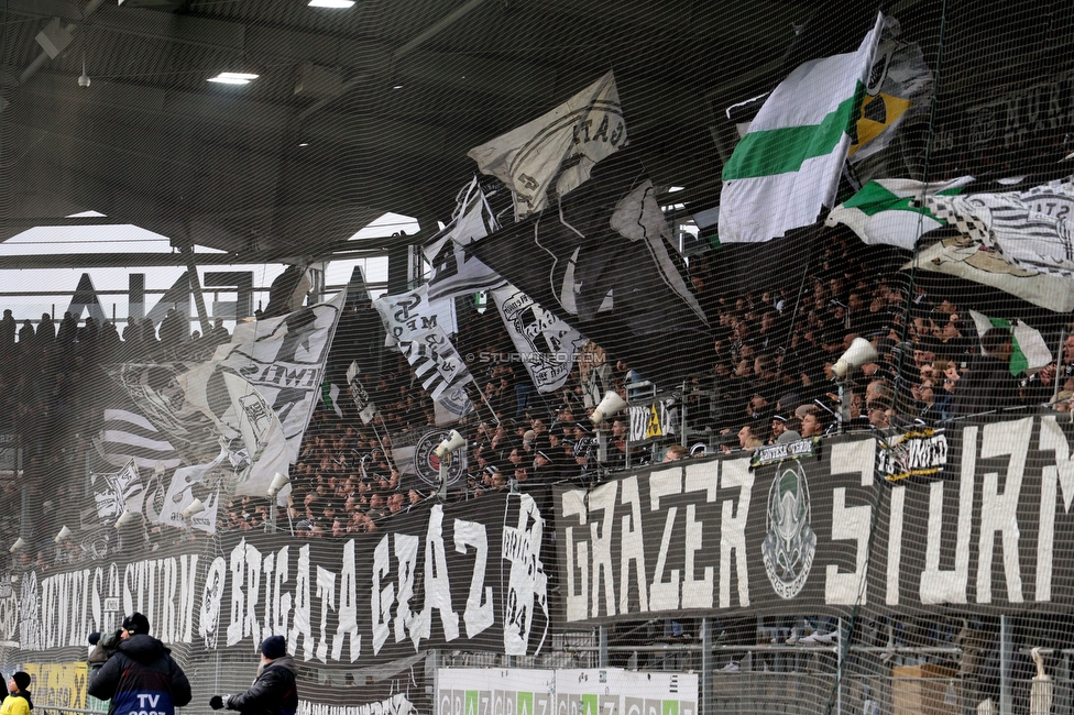 Sturm Graz - Blau-Weiss Linz
Oesterreichische Fussball Bundesliga, 19. Runde, SK Sturm Graz - FC Blau-Weiss Linz, Stadion Liebenau Graz, 23.02.2025. 

Foto zeigt Fans von Sturm
