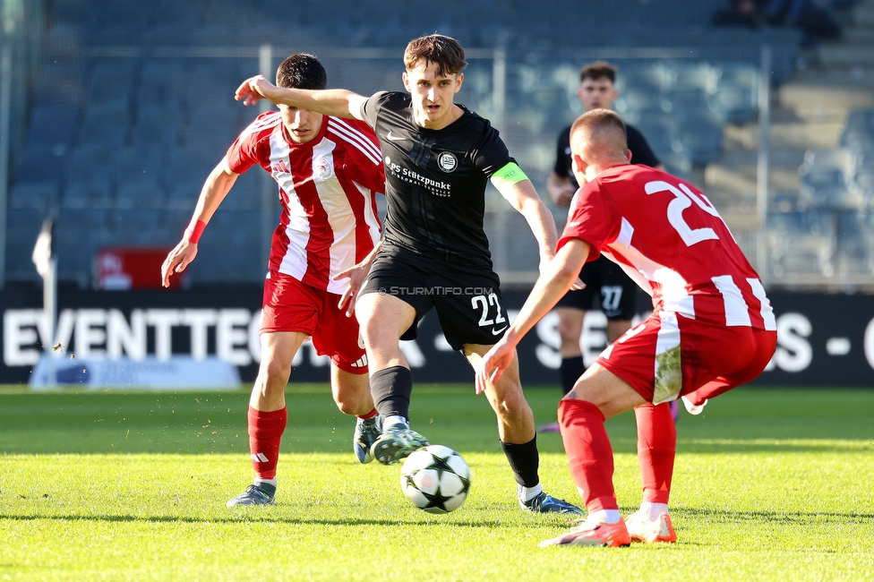 Sturm Graz U19 - Olympiacos
UEFA Youth League Achtelfinale, SK Sturm Graz U19 - Olympiacos FC, Stadion Liebenau Graz, 05.03.2025. 

Foto zeigt Leon Grgic (Sturm)
