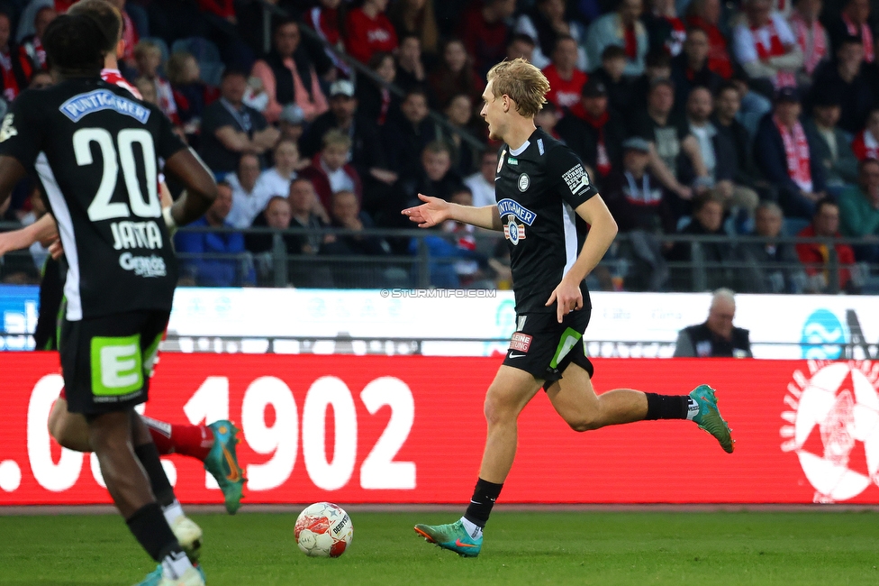 GAK - Sturm Graz
Oesterreichische Fussball Bundesliga, 21. Runde, Grazer AK - SK Sturm Graz, Stadion Liebenau Graz, 09.03.2024. 

Foto zeigt Seedy Jatta (Sturm) und Niklas Geyrhofer (Sturm)
