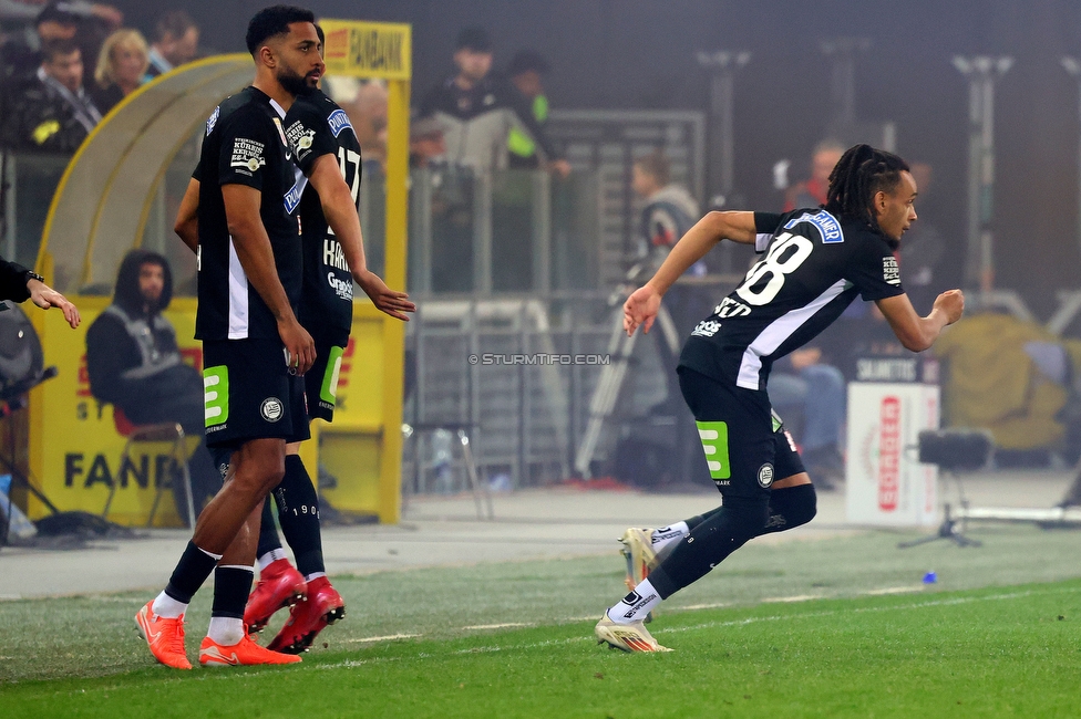 GAK - Sturm Graz
Oesterreichische Fussball Bundesliga, 21. Runde, Grazer AK - SK Sturm Graz, Stadion Liebenau Graz, 09.03.2024. 

Foto zeigt Gregory Wuethrich (Sturm) und Emran Soglo (Sturm9
