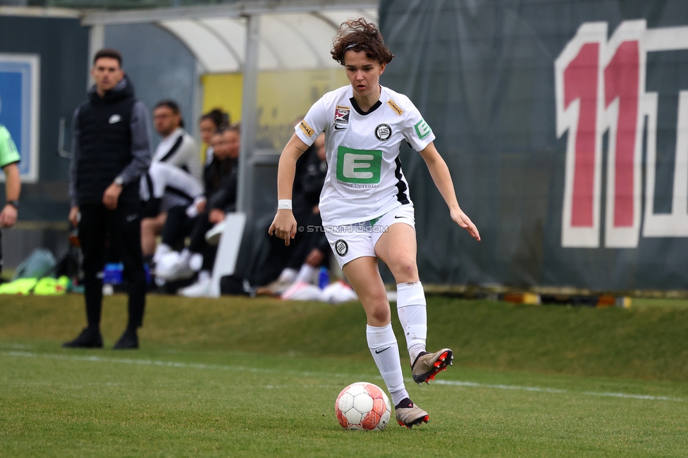 Sturm Damen - Bergheim
OEFB Frauen Bundesliga, 17. Runde, SK Sturm Graz Damen - FC Bergheim, Trainingszentrum Messendorf, 15.03.2025. 

Foto zeigt Leonie Christin Tragl (Sturm Damen)
