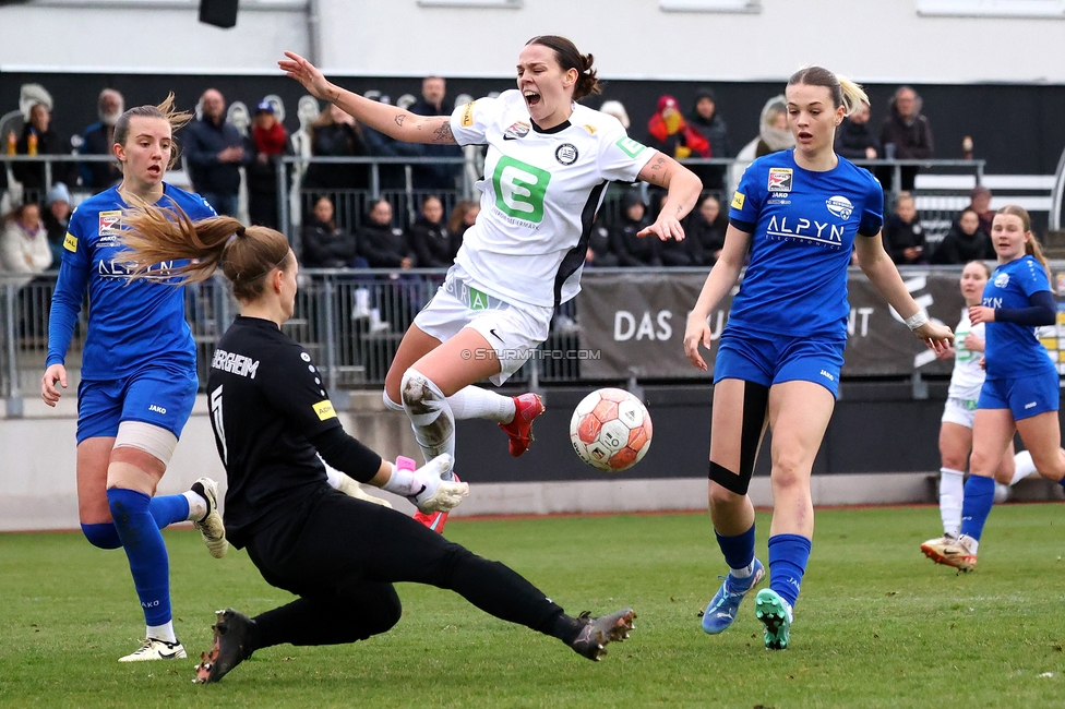 Sturm Damen - Bergheim
OEFB Frauen Bundesliga, 17. Runde, SK Sturm Graz Damen - FC Bergheim, Trainingszentrum Messendorf, 15.03.2025. 

Foto zeigt Linda Popofsits (Sturm Damen)
