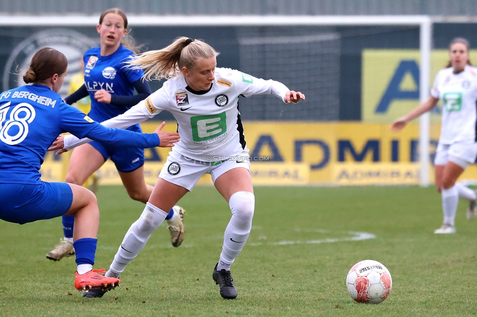 Sturm Damen - Bergheim
OEFB Frauen Bundesliga, 17. Runde, SK Sturm Graz Damen - FC Bergheim, Trainingszentrum Messendorf, 15.03.2025. 

Foto zeigt Sandra Jakobsen (Sturm Damen)
