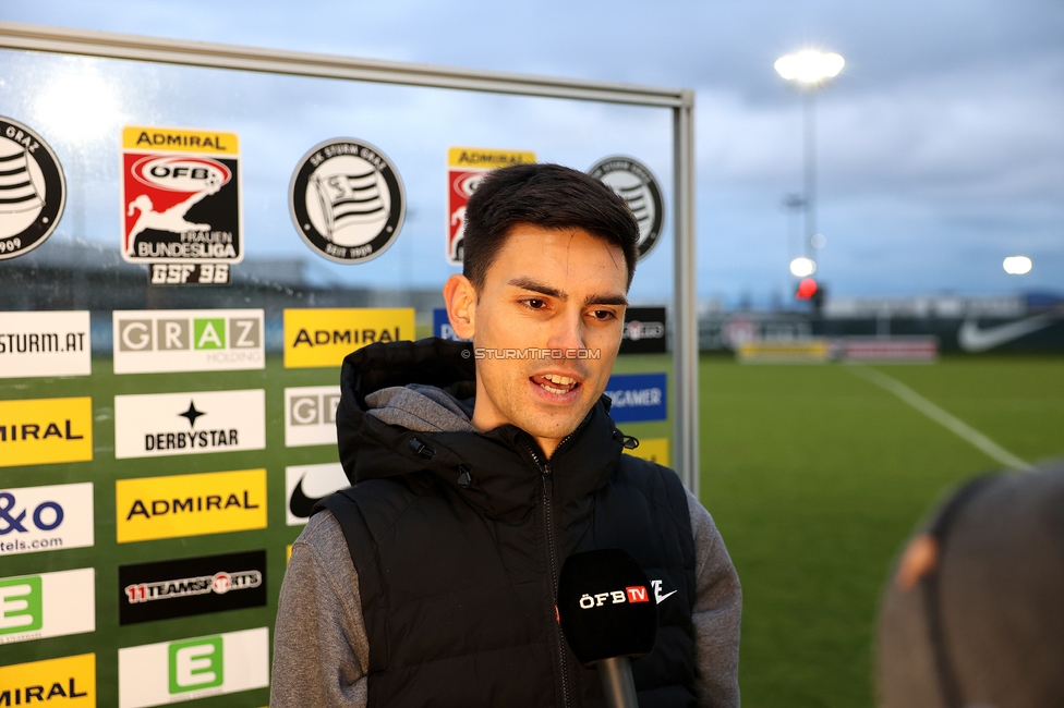 Sturm Damen - Bergheim
OEFB Frauen Bundesliga, 17. Runde, SK Sturm Graz Damen - FC Bergheim, Trainingszentrum Messendorf, 15.03.2025. 

Foto zeigt Tode Djakovic (Cheftrainer Sturm Damen)
