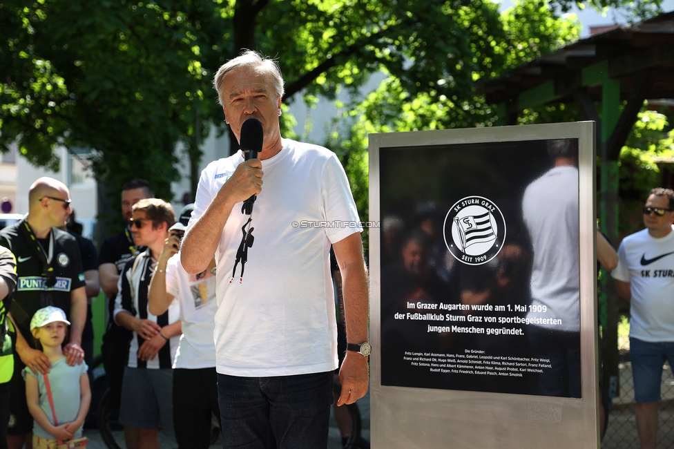 116 Jahre Sturm Graz
SK Sturm Graz Geburtstagsfeier - 116 Jahre, Grazer Innenstadt, Graz am 01.05.2025.
